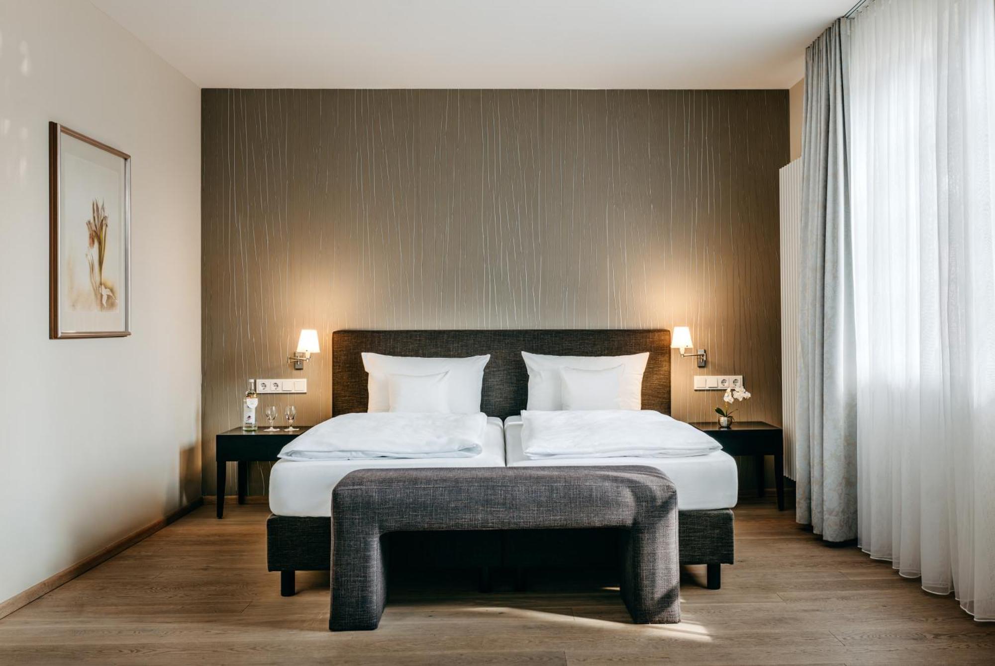 Niemeyers Romantik Posthotel Faßberg Exteriör bild