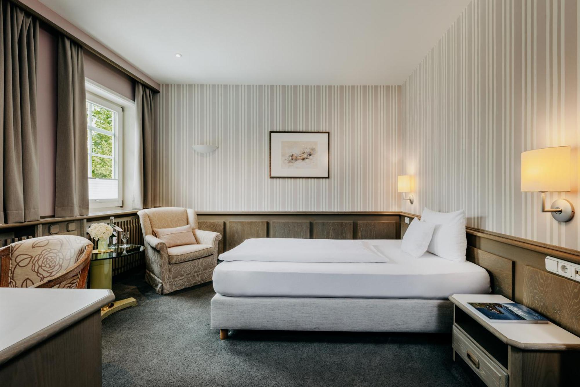 Niemeyers Romantik Posthotel Faßberg Exteriör bild